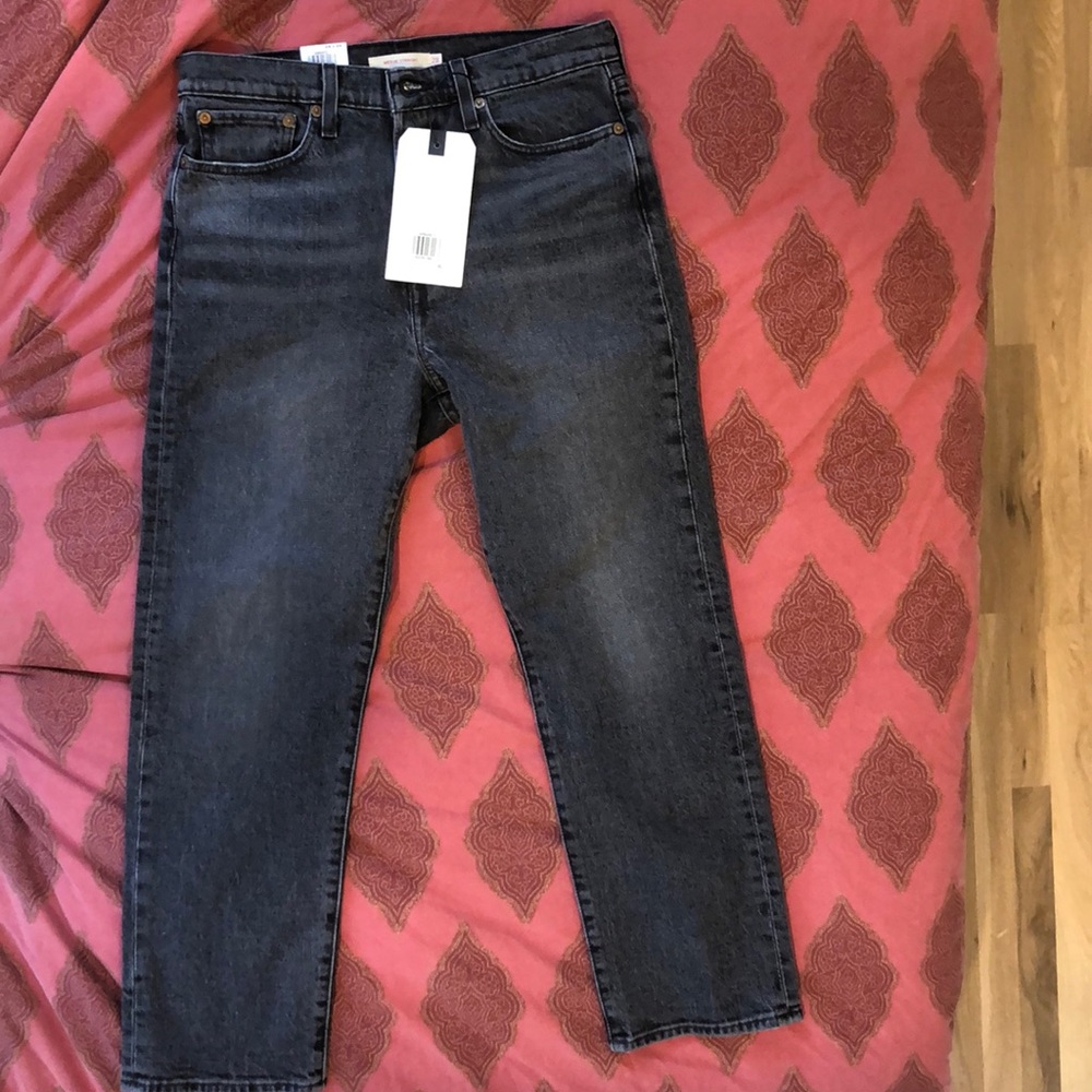 NWT Levi’s Wedgie Straight Washed Black Jeans